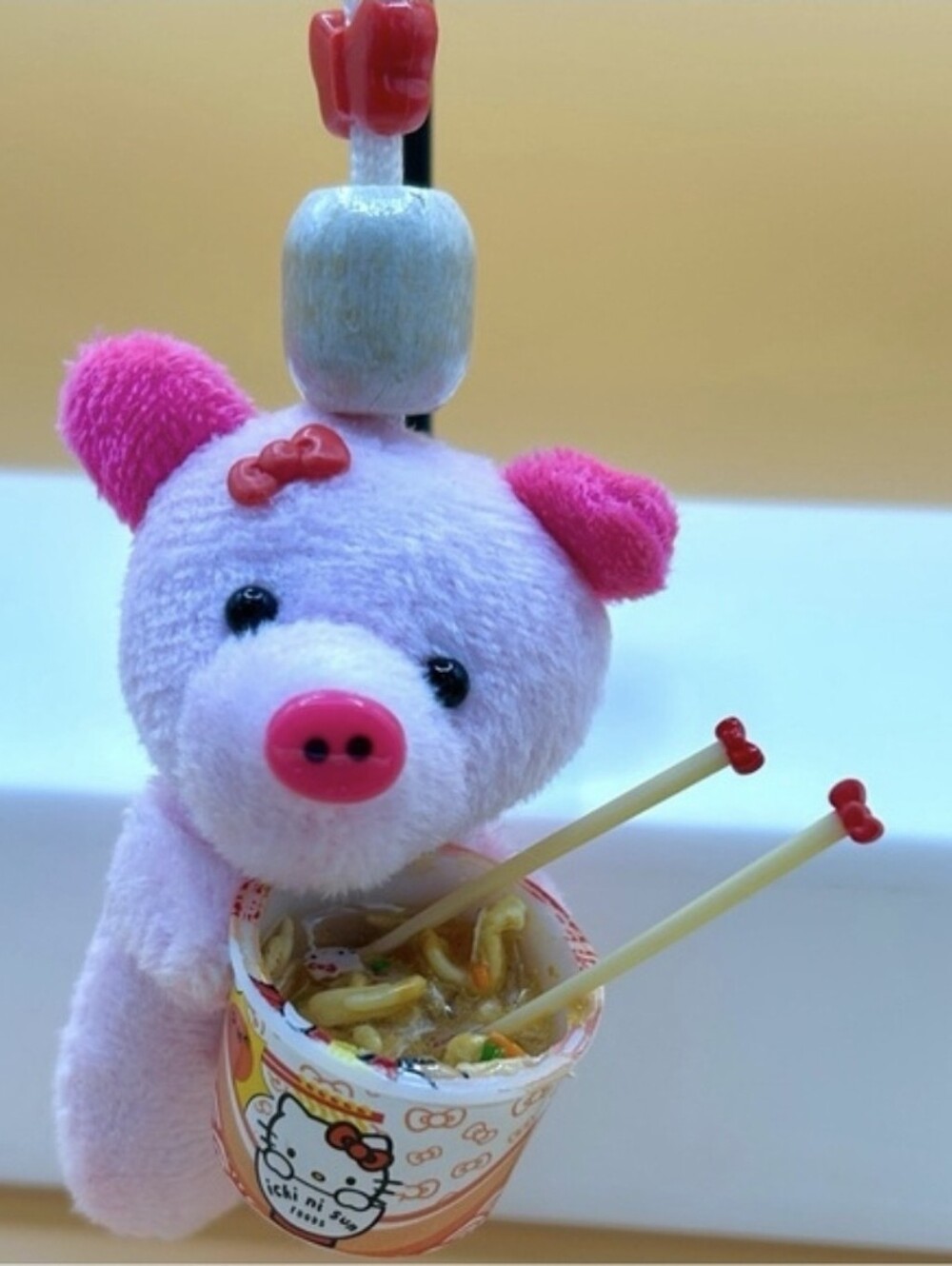 New 🌸 Pink Plush Pig Bag Charm with hello kitty Noodle Cup Accent Keychain